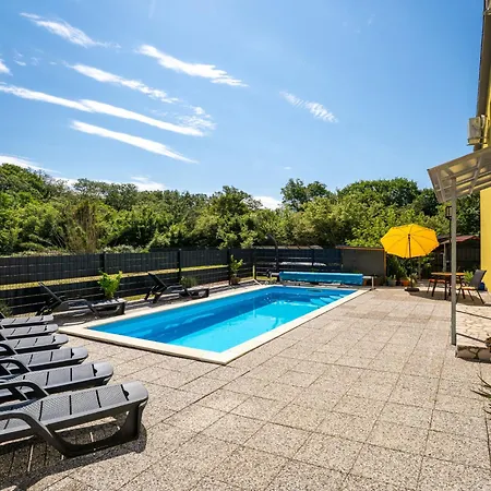 Apartment Radmila-2 By Interhome Šilo