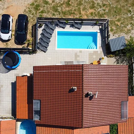 Radmila-2 By Interhome Šilo