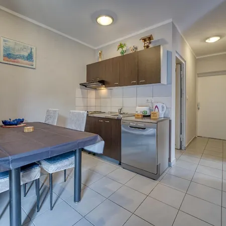 Apartment Radmila-2 By Interhome