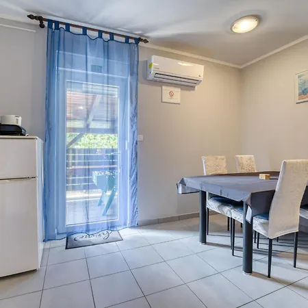 Radmila-2 By Interhome * Šilo