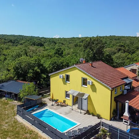 Radmila-2 By Interhome *